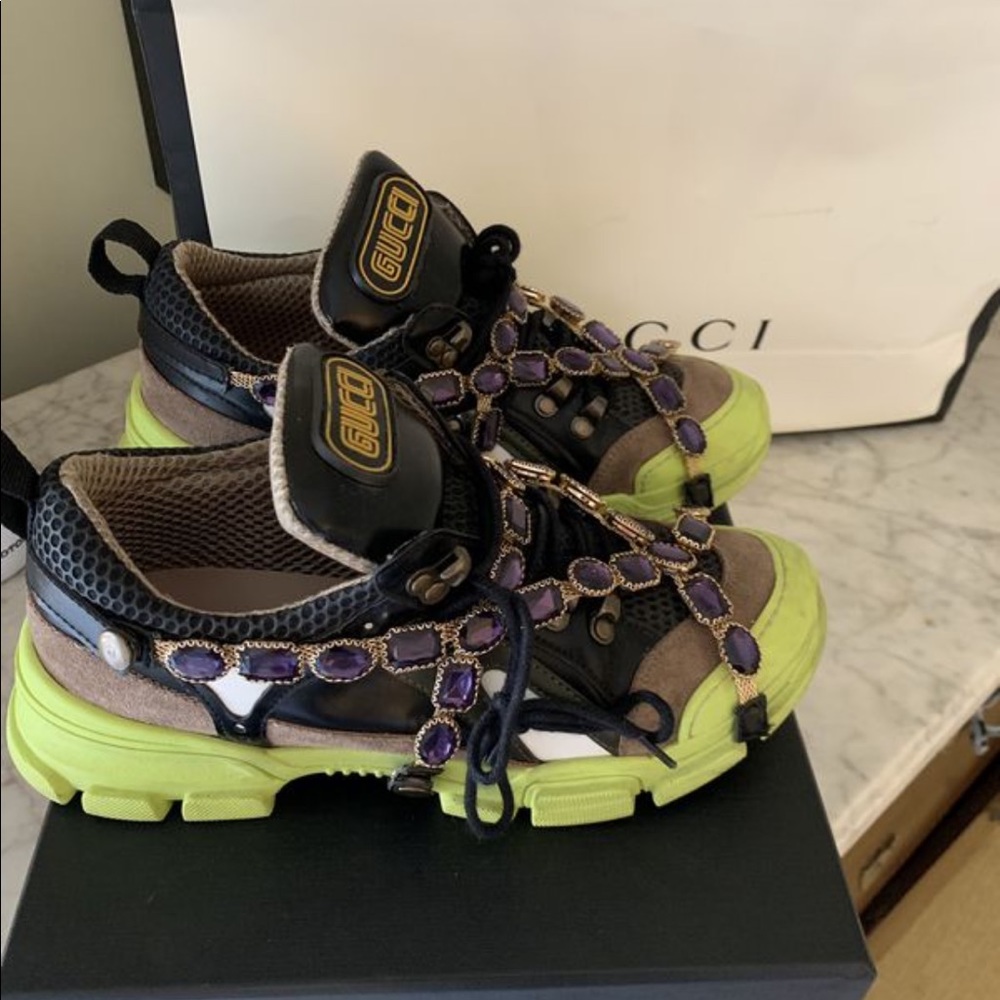 Gucci flashtrek